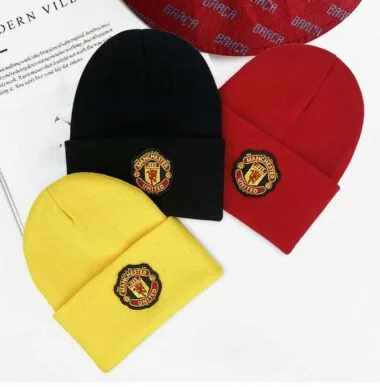 Bonnet en tricot du club JLB02#