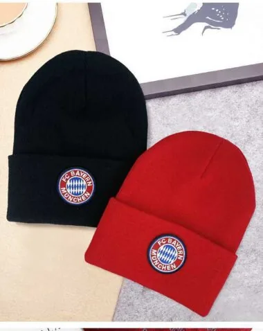 Bonnet en tricot du club JLB02#