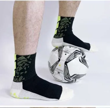 Calcetines cortos con relieve en forma de escamas DJ3 【Nailon + algodón + relieve antideslizante】