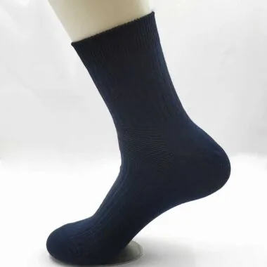 906