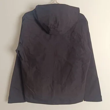 25-26 Real Madrid black windbreaker