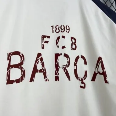 25-26 Barcelona 1899 white windbreaker
