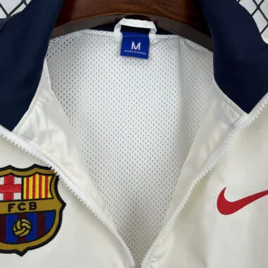 25-26 Barcelona 1899 white windbreaker