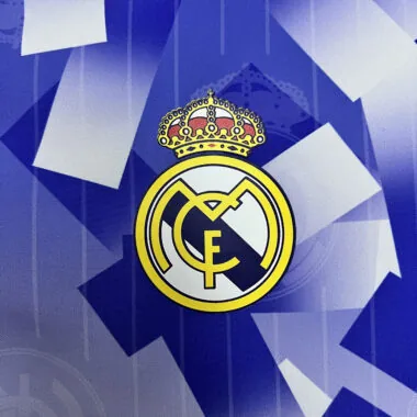 Veste coupe-vent réversible bleu et blanc du Real Madrid, 24-25