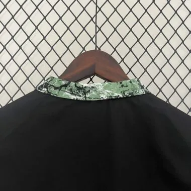 24-25 Manchester United green and black Trench Coat Reversible