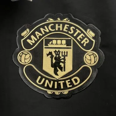 24-25 Manchester United green and black Trench Coat Reversible