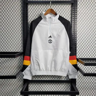 23-24 Windbreaker Manchester United