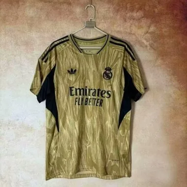 Maglia edizione speciale dorata Real Madrid 2025/26