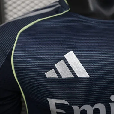 Maglia da trasferta del Real Madrid, versione giocatore, blu, 25-26