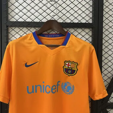 06-07 Barcelona away retro jersey