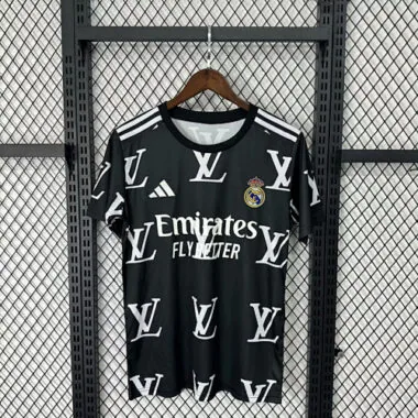 Maglia edizione speciale nera VS LV Real Madrid 2025/26