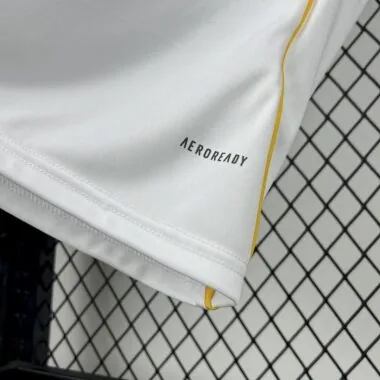 25-26 Real Madrid home jersey