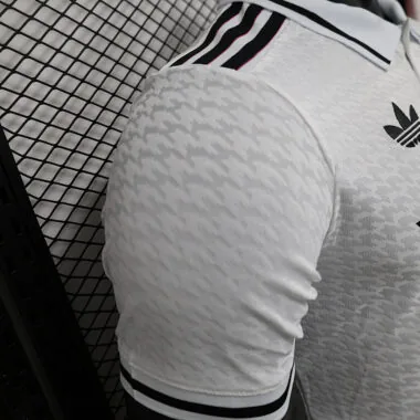 24-25 Real Madrid White player version jersey