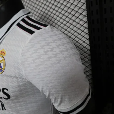 24-25 Real Madrid White player version jersey