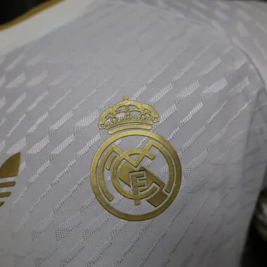 24-25 Real Madrid white and gold dragon player version jersey