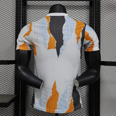 24-25 Real Madrid Special player version training jersey