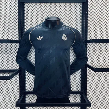 Camiseta de jugador de manga larga del Real Madrid, modelo retro negro, temporadas 24-25