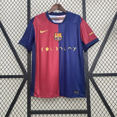 Camisa de futebol do Coldplay, patrocinador local do Barcelona, 24/25