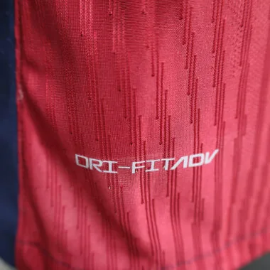 24-25 Camisola do Coldplay, patrocinador local do Barcelona, versão de jogador