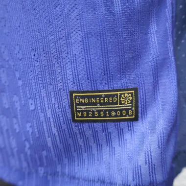 24-25 Camisola do Coldplay, patrocinador local do Barcelona, versão de jogador