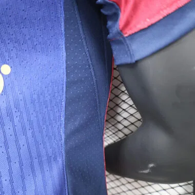 24-25 Camisola do Coldplay, patrocinador local do Barcelona, versão de jogador