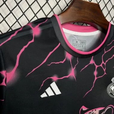 24-25 Real Madrid Special Edition Purple Jersey (S-XXL)