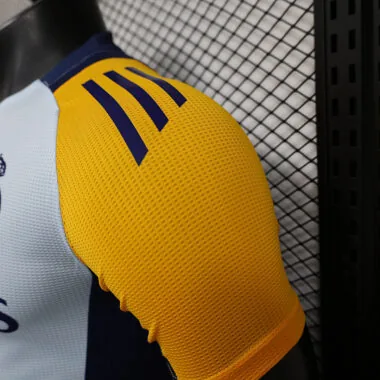 24-25 Real Madrid Pre-match player version jersey