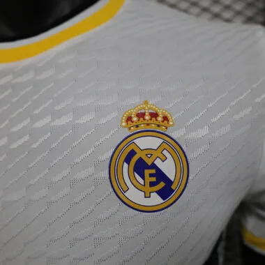 24-25 Real Madrid Snake Player version jersey