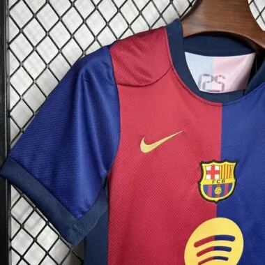 24-25 Barcelona home kid kit (Big sponsor)