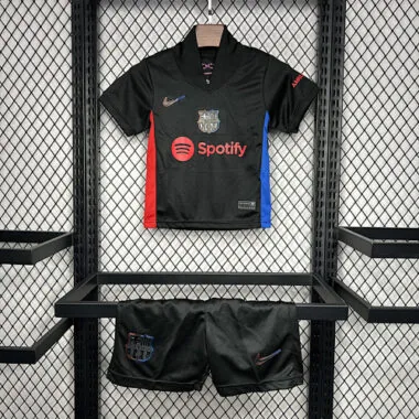 Equipamento infantil preto para os jogos fora de casa do Barcelona, 24-25