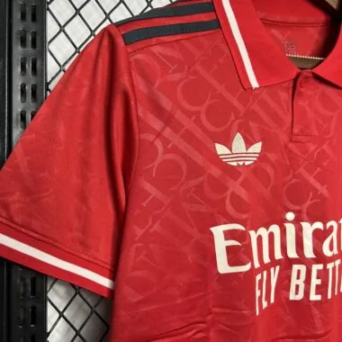 Maillot rouge du Real Madrid n° 24-25