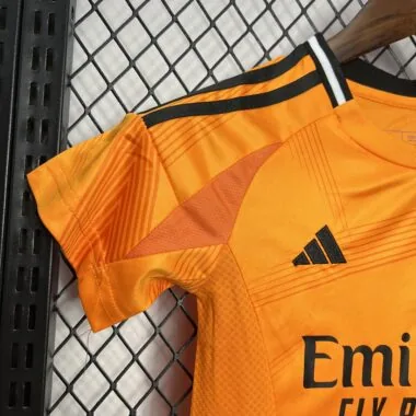 24-25 Divisa da bambino in trasferta del Real Madrid