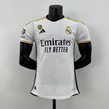 Maillot domicile du Real Madrid, version « dernier match », 23-24