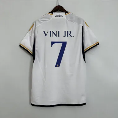 Maillot domicile du Real Madrid, version « dernier match », 23-24
