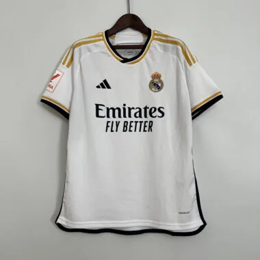 Maillot domicile du Real Madrid, version « dernier match », 23-24