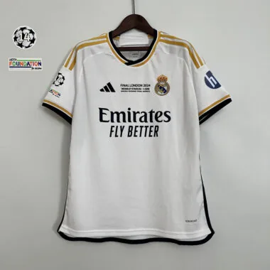 Maillot domicile du Real Madrid, version « dernier match », 23-24