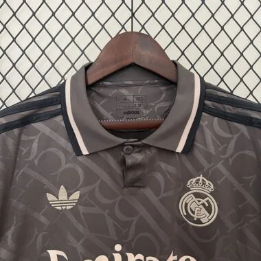 24-25 Real Madrid third black jersey