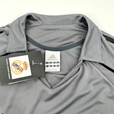 05-06 Real Madrid third retro Jersey
