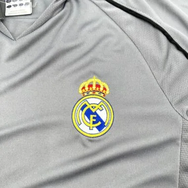 05-06 Real Madrid third retro Jersey