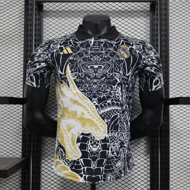 Camiseta del Real Madrid «Black Dragon» (edición especial para jugadores), 24-25