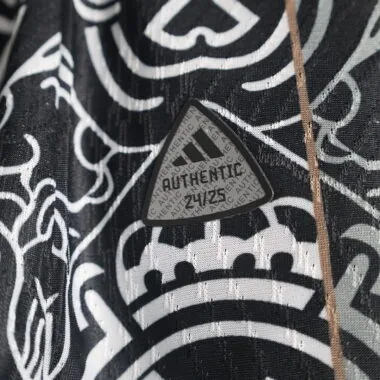 24-25 Real Madrid black special player version jersey
