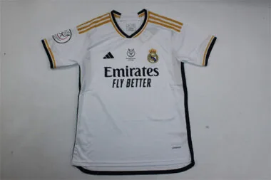 Maglia da casa del Real Madrid per la finale della Supercoppa del 24-25