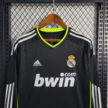 10-11 Maglia da trasferta a maniche lunghe del Real Madrid