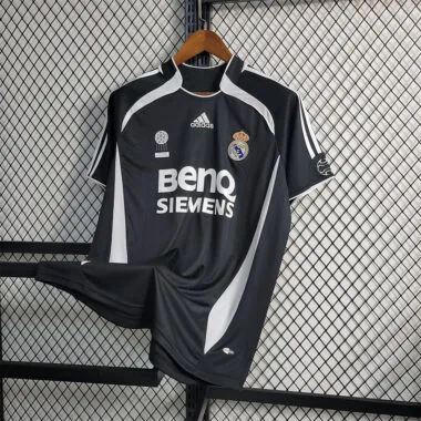 06-07 Real Madrid third away