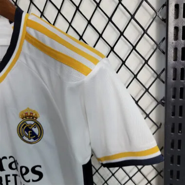 23-24 Real Madrid home Kids Kit