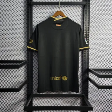20-21 Barcelona third away
