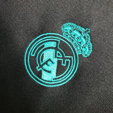 17-18 Real Madrid uitwedstrijdshirt met lange mouwen