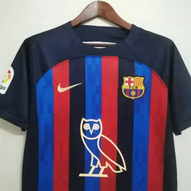 22-23 Barcelona Owl Version