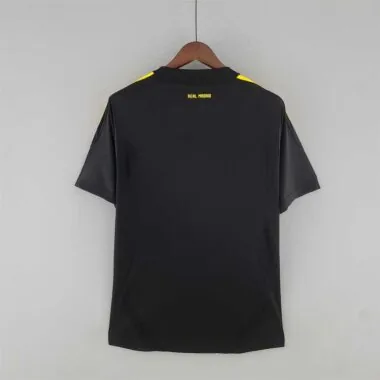 11-12 Real Madrid goalkeeper black
