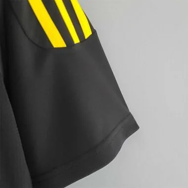 11-12 Real Madrid goalkeeper black